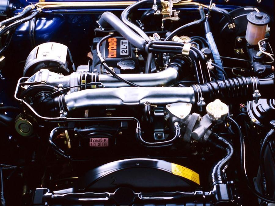  Toyota 4Runner 1986 года  (фото 12 из 12)